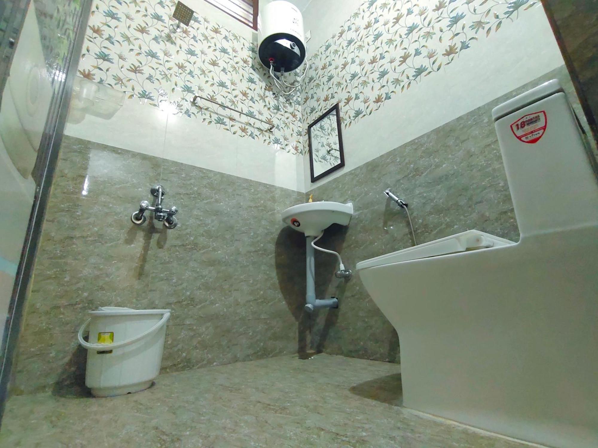 פונדיצ'רי Pv Inn מראה חיצוני תמונה
