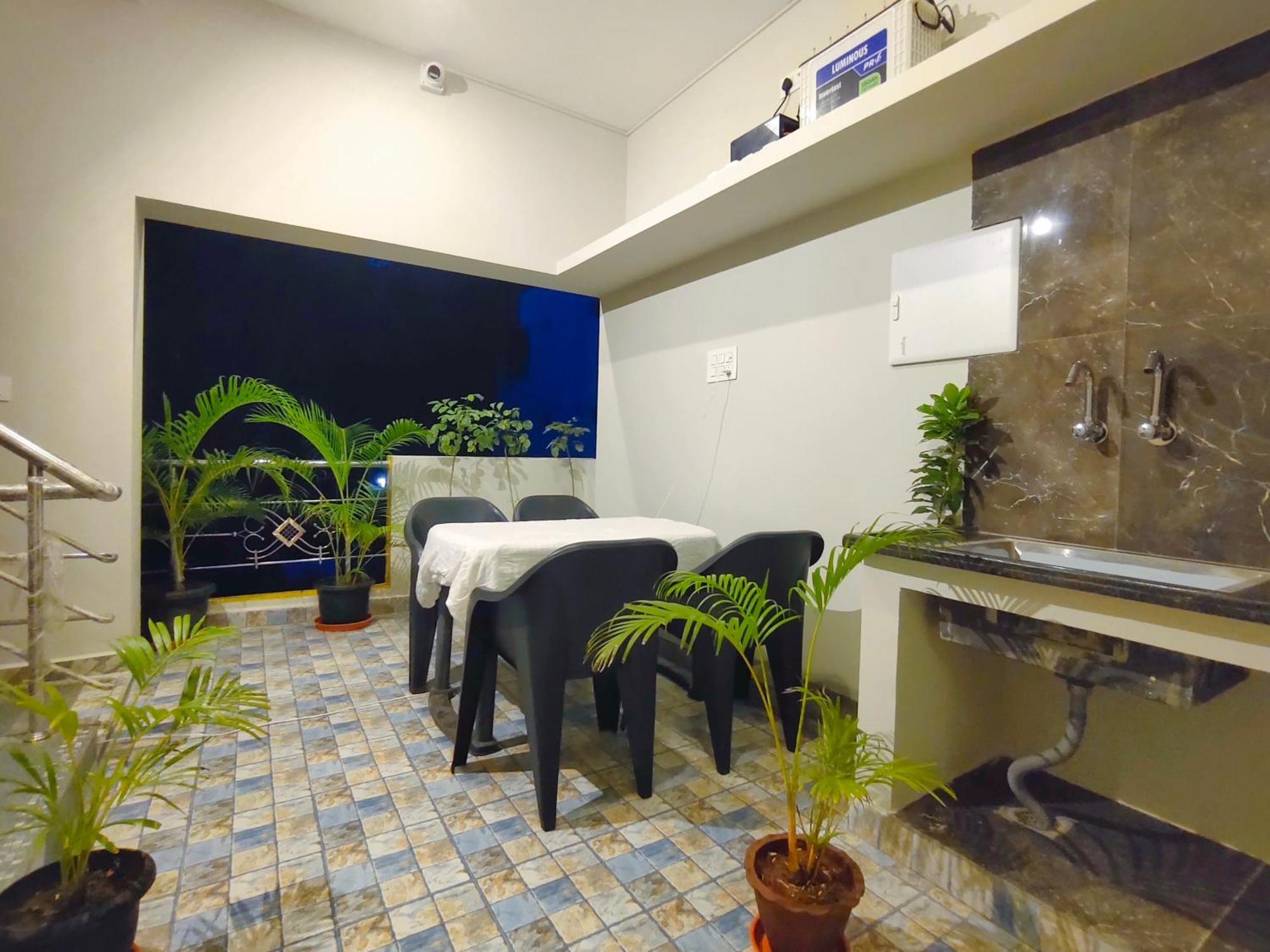 פונדיצ'רי Pv Inn מראה חיצוני תמונה